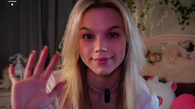 EdlinAlliston online show from November 2025 02:17:02 PM