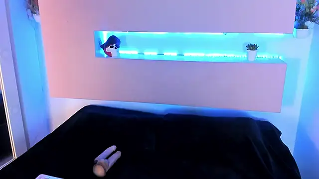 Scarlett  Fox   online show from February 2025 02:25:02 PM