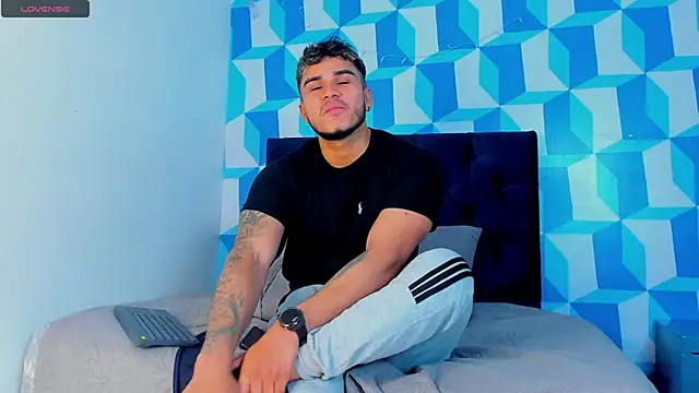 jeisonstark online show from March 2025 06:01:02 PM