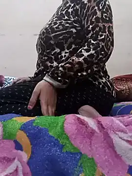 Snapshot of Anamika_Kapoor chatting on December 2024 03:55:01 PM Anamika Kapoor online show from December 2024 03:55:01 PM