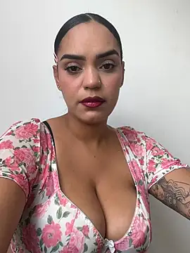 Sara-77 online show from March 2026 03:28:02 PM