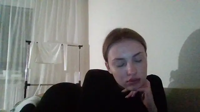 Snapshot of Sweety_Nika chatting on December 2024 12:22:02 AM Sweety Nika online show from December 2024 12:22:02 AM
