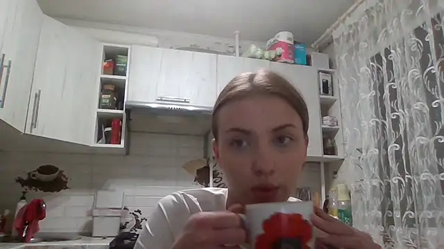 Snapshot of Sweety_Nika chatting on January 2025 11:08:01 PM Sweety Nika online show from January 2025 11:08:01 PM