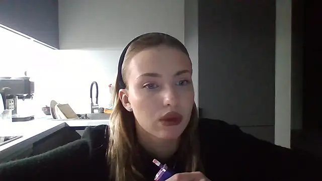 Snapshot of Sweety_Nika chatting on September 2025 07:40:02 PM Sweety Nika online show from September 2025 07:40:02 PM