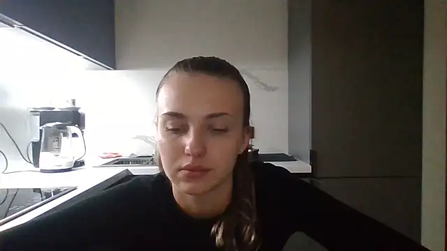 Snapshot of Sweety_Nika chatting on October 2025 08:17:01 PM Sweety Nika online show from October 2025 08:17:01 PM