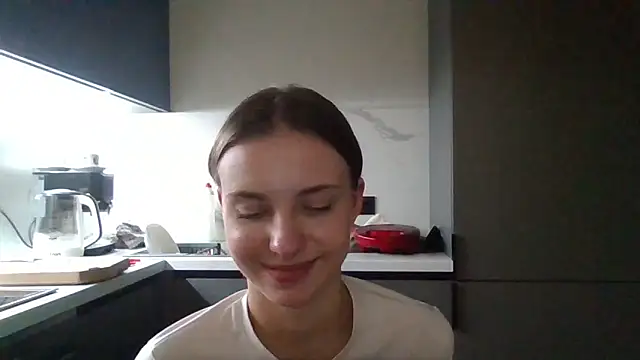 Snapshot of Sweety_Nika chatting on October 2025 07:44:02 PM Sweety Nika online show from October 2025 07:44:02 PM