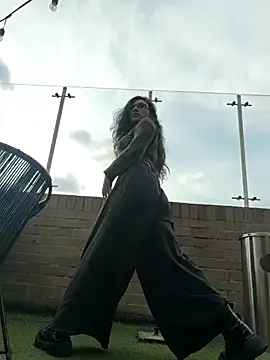 Lila Desiree online show from October 2025 09:16:01 PM