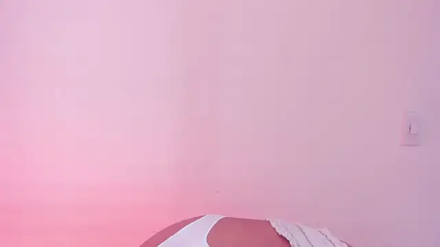 Snapshot of Kamila-Kane chatting on October 2025 07:56:01 PM Kamila-Kane online show from October 2025 07:56:01 PM