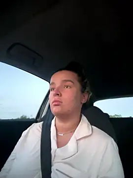 maisiesmithx online show from October 2025 05:55:02 PM