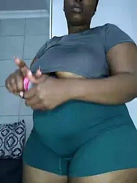 Snapshot of Zee_Online chatting on February 2025 12:30:02 AM Zee Online online show from February 2025 12:30:02 AM
