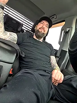 Beardedtattood online show from March 2026 02:00:02 PM