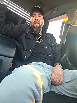 Beardedtattood online show from April 2026 11:01:02 AM