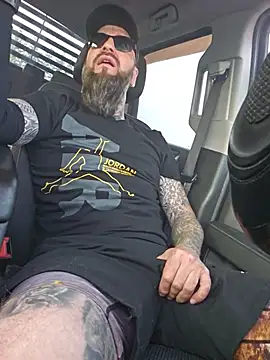 Beardedtattood online show from June 2026 10:24:02 AM