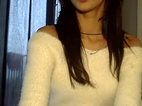 Snapshot of MAAYRA_09 chatting on November 2025 03:49:02 AM MAAYRA 09 online show from November 2025 03:49:02 AM