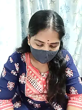 Snapshot of MaaliiiPonuTamil chatting on January 2025 07:49:02 AM MaaliiiPonuTamil online show from January 2025 07:49:02 AM