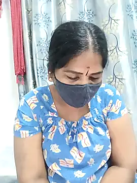 Snapshot of MaaliiiPonuTamil chatting on January 2025 11:22:01 PM MaaliiiPonuTamil online show from January 2025 11:22:01 PM