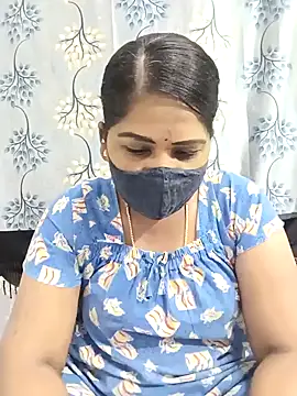 Snapshot of MaaliiiPonuTamil chatting on February 2025 02:27:01 PM MaaliiiPonuTamil online show from February 2025 02:27:01 PM