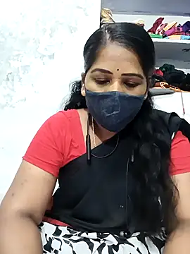Snapshot of MaaliiiPonuTamil chatting on February 2025 12:01:02 PM MaaliiiPonuTamil online show from February 2025 12:01:02 PM