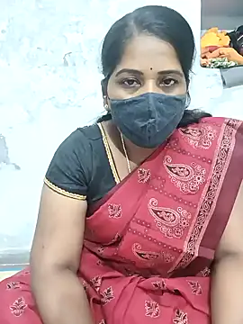 Snapshot of MaaliiiPonuTamil chatting on February 2025 05:22:02 PM MaaliiiPonuTamil online show from February 2025 05:22:02 PM