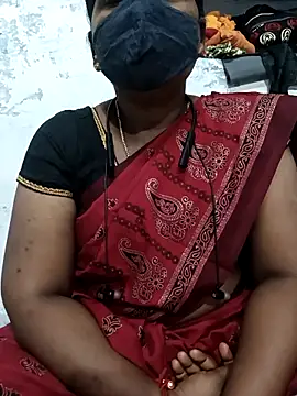 Snapshot of MaaliiiPonuTamil chatting on February 2025 09:06:01 PM MaaliiiPonuTamil online show from February 2025 09:06:01 PM