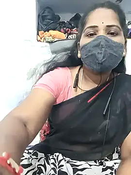 Snapshot of MaaliiiPonuTamil chatting on February 2025 05:21:01 PM MaaliiiPonuTamil online show from February 2025 05:21:01 PM