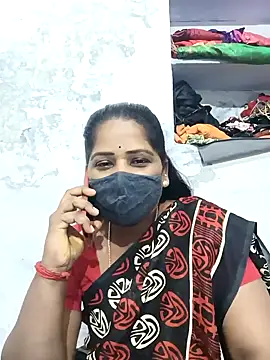 Snapshot of MaaliiiPonuTamil chatting on February 2025 04:44:01 PM MaaliiiPonuTamil online show from February 2025 04:44:01 PM