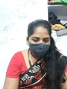 Snapshot of MaaliiiPonuTamil chatting on February 2025 07:48:02 PM MaaliiiPonuTamil online show from February 2025 07:48:02 PM