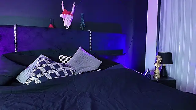 Snapshot of Aylen_darkmoor chatting on November 2025 07:58:01 PM Aylen darkmoor online show from November 2025 07:58:01 PM