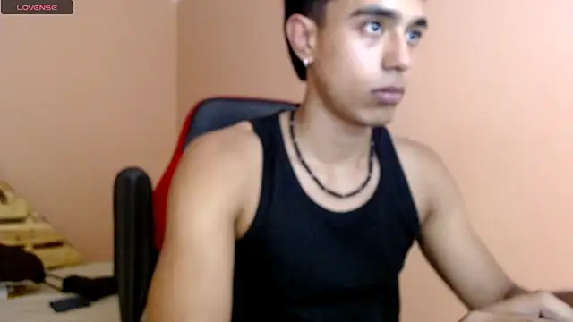 karlgiles  online show from February 2025 06:43:02 PM