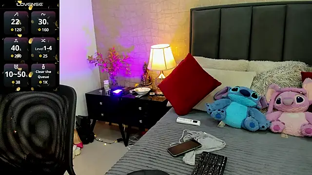 Mariana c1 online show from February 2025 03:26:01 PM