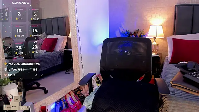 Mariana c1 online show from February 2025 05:35:01 PM