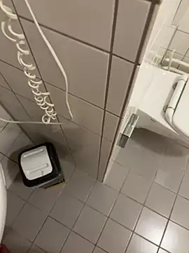 Snapshot of romanhrdcore chatting on February 2025 07:48:01 AM romanhrdcore online show from February 2025 07:48:01 AM