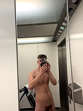 Snapshot of romanhrdcore chatting on September 2025 01:28:02 AM romanhrdcore online show from September 2025 01:28:02 AM