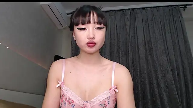 MiaRie online show from May 2026 04:51:02 AM