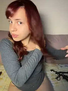 AgnesCampp online show from April 2026 09:06:02 PM