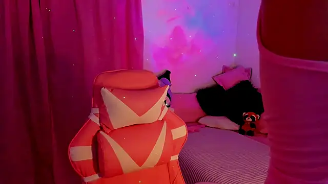 gabyye capprins online show from March 2025 07:03:02 PM