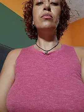 Snapshot of Mardul-ce chatting on December 2025 03:56:02 AM Mardul-ce online show from December 2025 03:56:02 AM