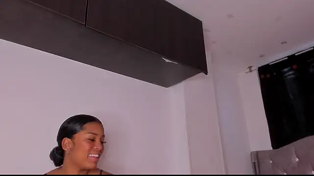 game with lesbians  online show from September 2025 11:11:01 AM