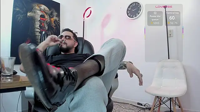 Ethan Castellano online show from October 2025 09:06:01 PM