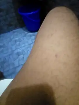 Snapshot of Mallu_ajanraj143 chatting on December 2024 08:04:01 PM Mallu ajanraj143 online show from December 2024 08:04:01 PM