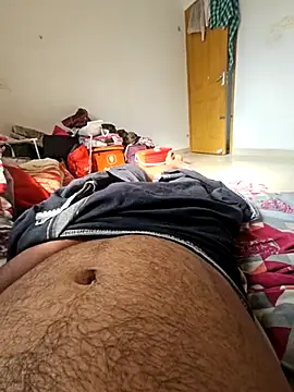 Snapshot of Mallu_ajanraj143 chatting on January 2025 06:52:01 PM Mallu ajanraj143 online show from January 2025 06:52:01 PM