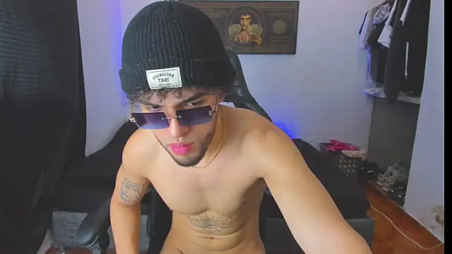 daddy jhons online show from October 2025 04:31:02 PM