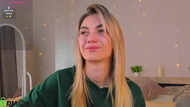 Cherry Price online show from October 2025 11:49:02 PM