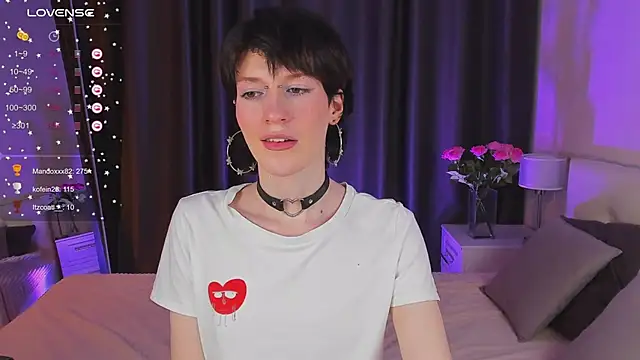 Snapshot of Kolette_Gray chatting on March 2025 11:29:01 AM Kolette Gray online show from March 2025 11:29:01 AM