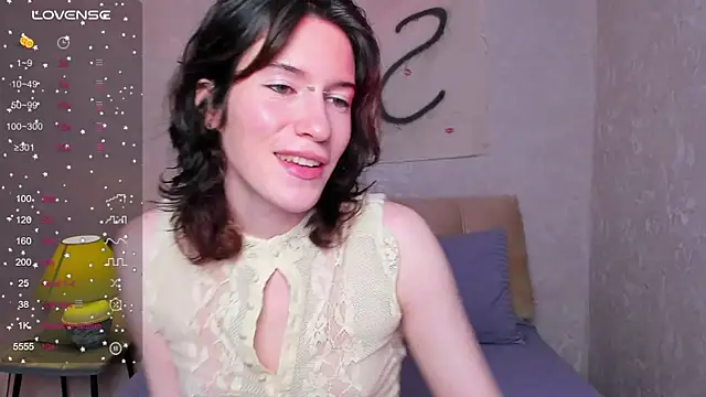 Snapshot of Kolette_Gray chatting on November 2025 01:06:01 PM Kolette Gray online show from November 2025 01:06:01 PM