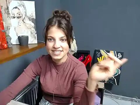 felicity gold online show from September 2025 06:27:02 AM