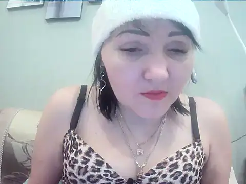 Snapshot of ClaireSunset chatting on December 2024 06:01:02 PM ClaireSunset online show from December 2024 06:01:02 PM