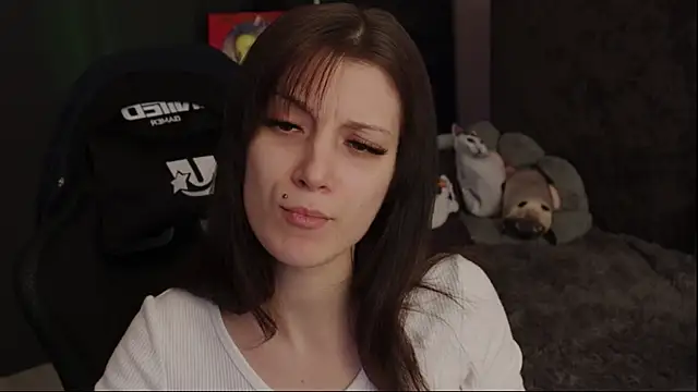 Kathleen Meow online show from December 2024 07:54:02 AM