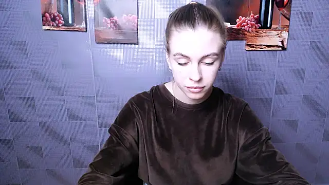 AlisaCatty  online show from February 2025 01:09:02 PM