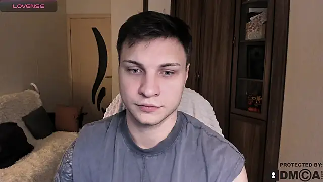 handsome guy01 online show from November 2025 08:25:02 PM